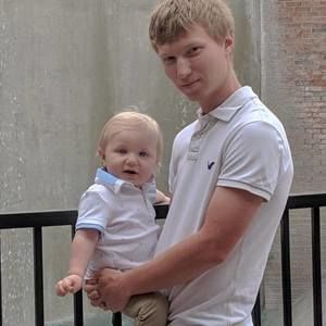 Meet your Posher, Devin